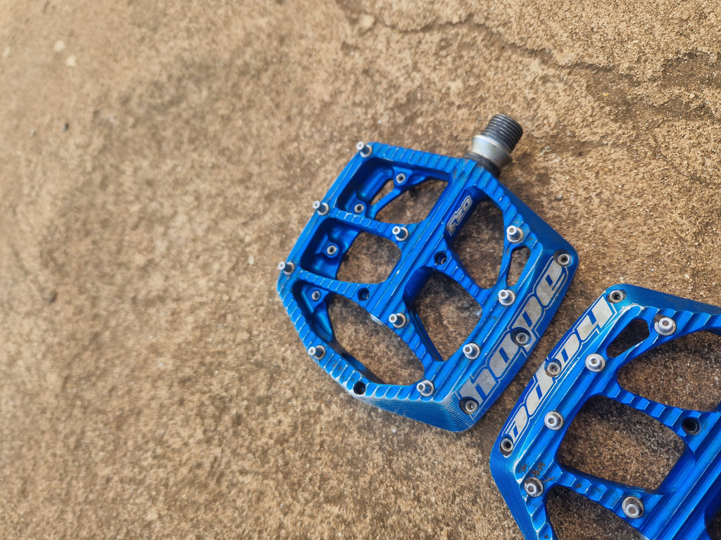 Hope F20 pedals - blue