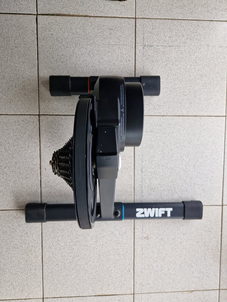 Zwift Hub smart trainer