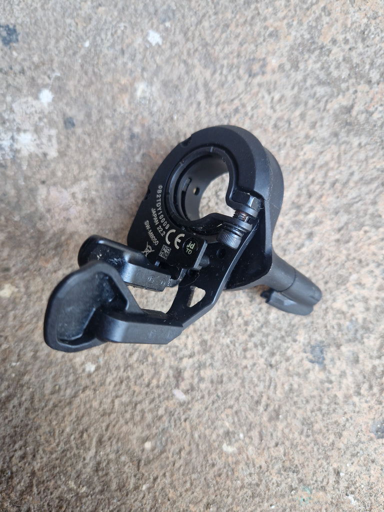 Shimano XT SW-M8050 Di2 Rear Shifter 11 Speed