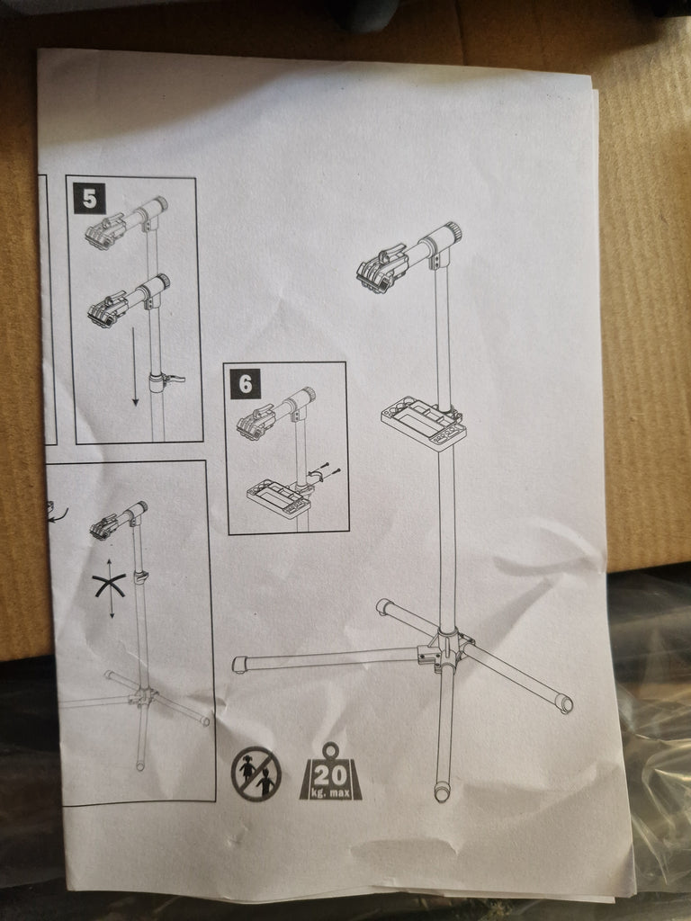 Bike revolution repair stand