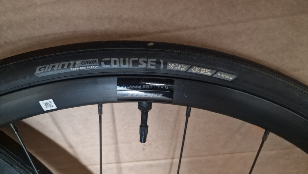 Giant pa2 wheelset 11/12 speed