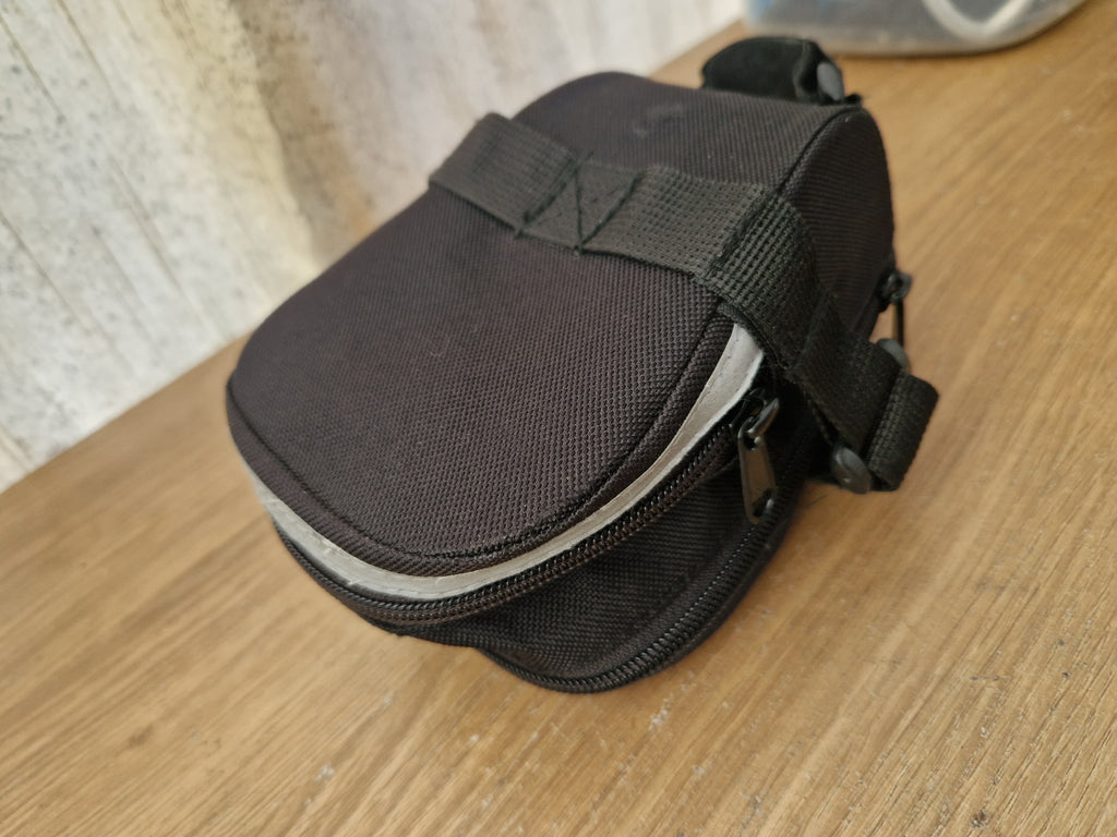 Black saddle bag - mint(medium)