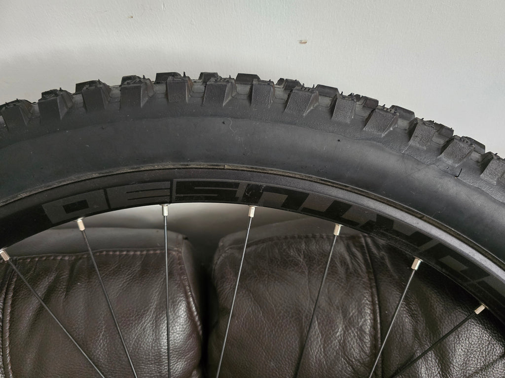 Hope wheelset mullet set .