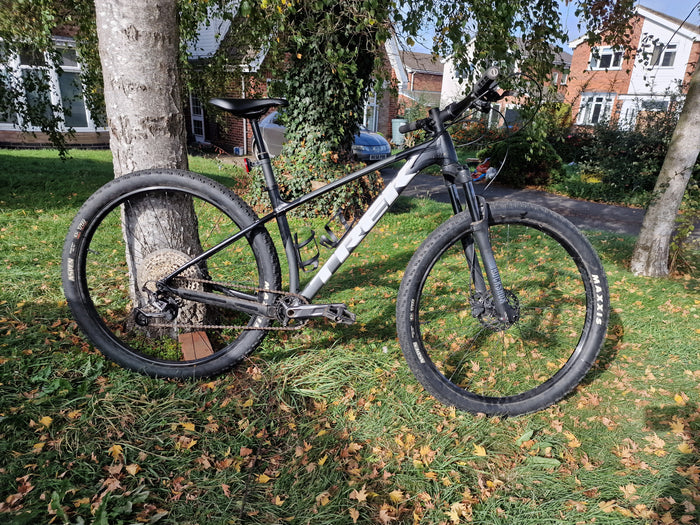 Trek Procaliber 9 Black/Grey