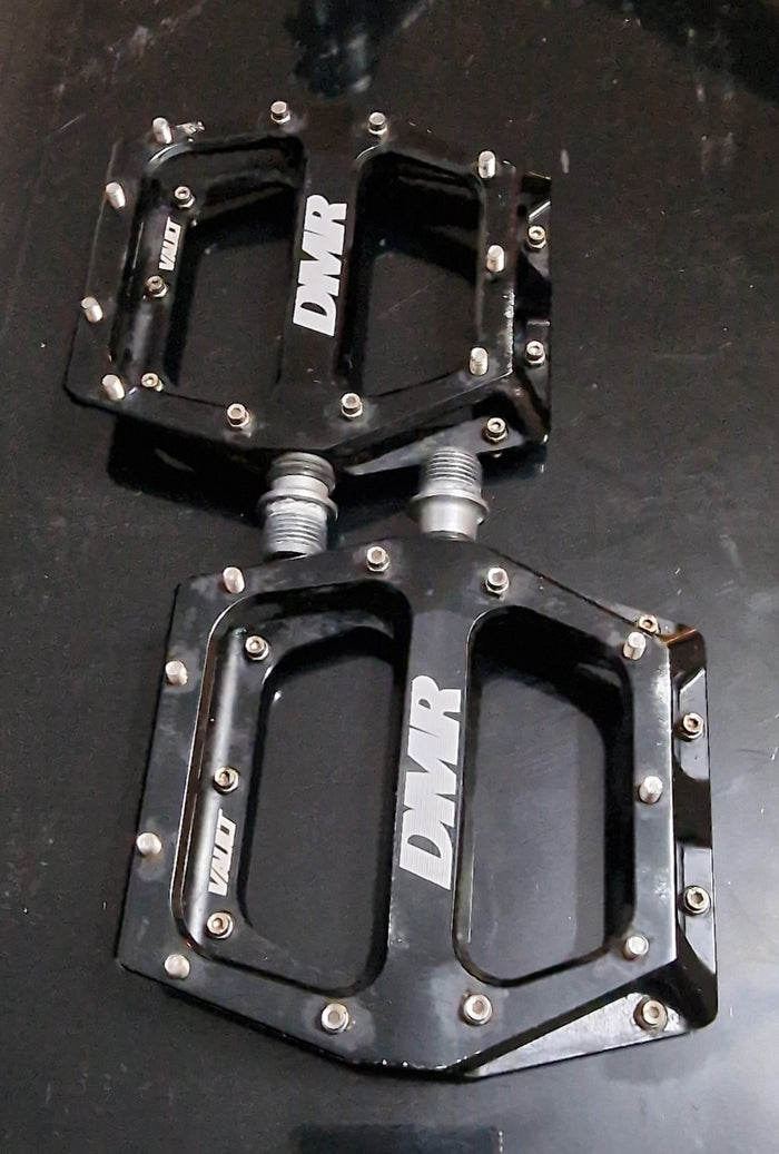 Dmr vault v2 pedals- alloy
