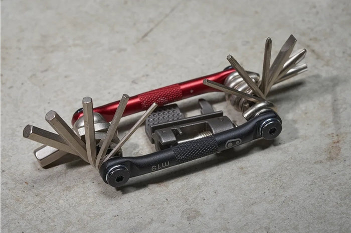 CRANKBROTHERS M19 tool, matte black/red