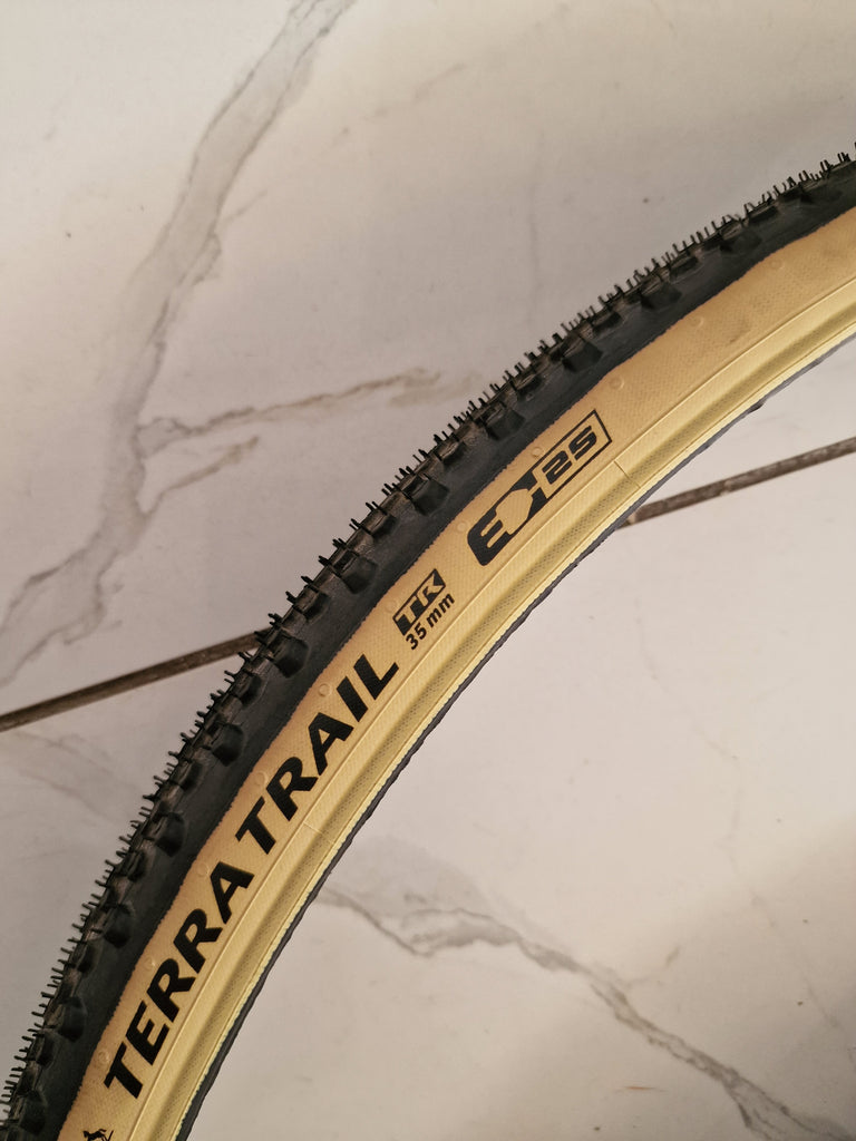 Continental Terra Trail - Folding Gravel Tires - 35-622, black/cream
