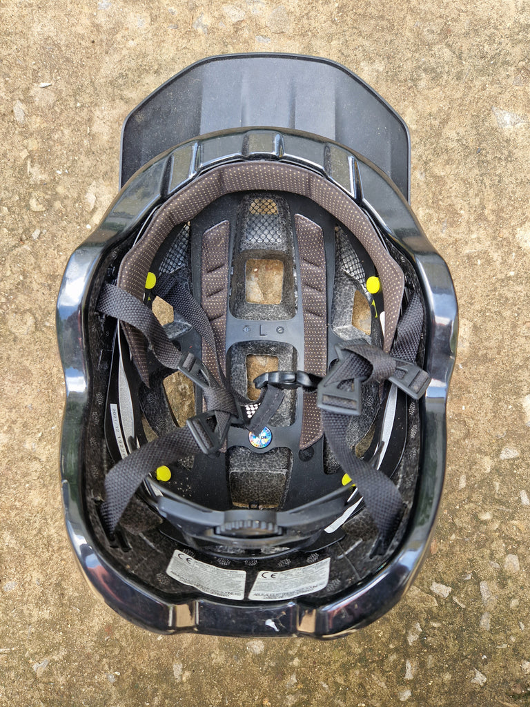 Abus black mtb helmet in size large