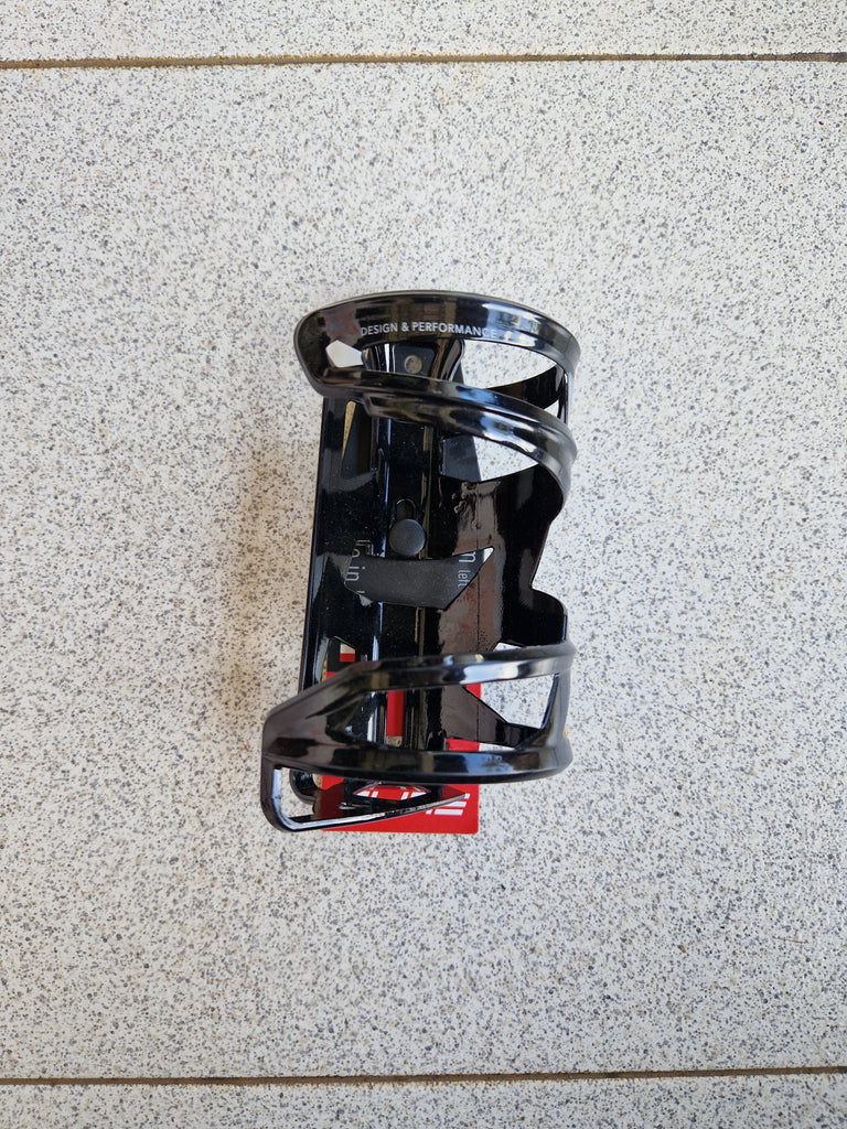 ELITE PRISM SIDE ENTRY BOTTLE CAGE - left side