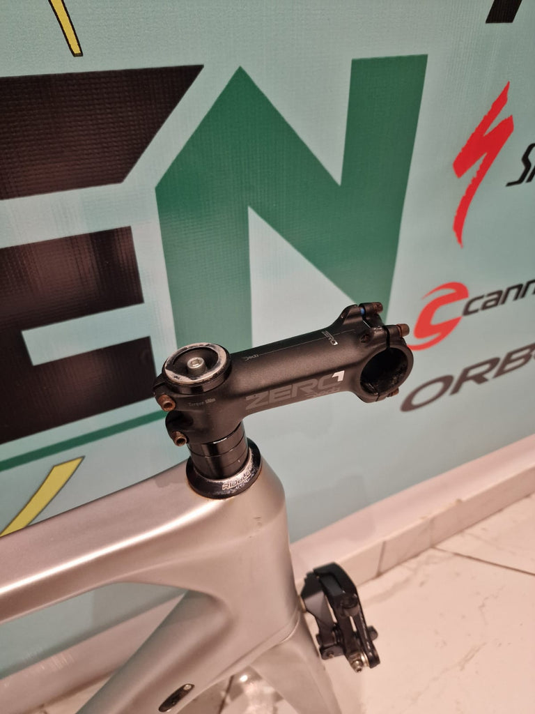 Ribble carbon roadbike L