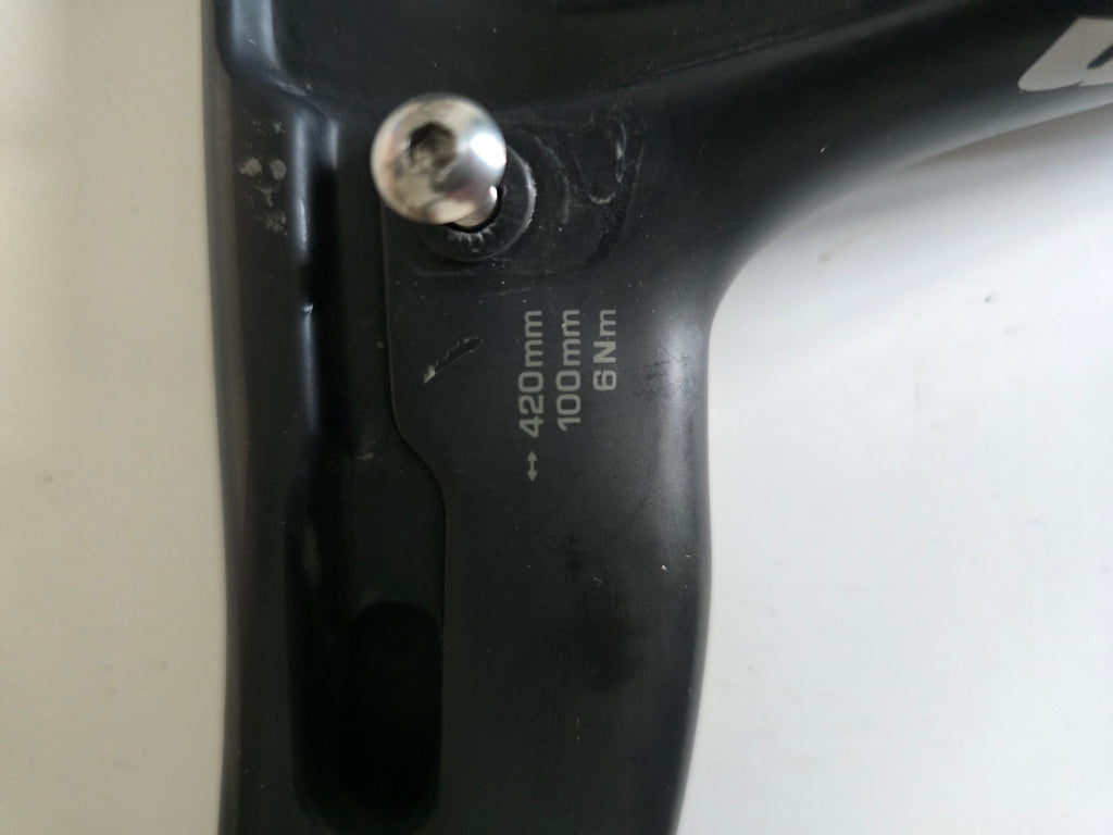 Metron 5D carbon integrated handlebars