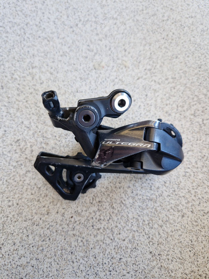 Shimano ultegra R8000 rear derailleur, 11speed
