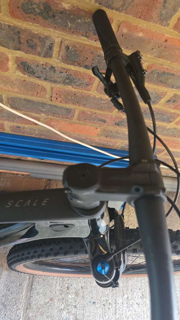 Scott scale 930 carbon