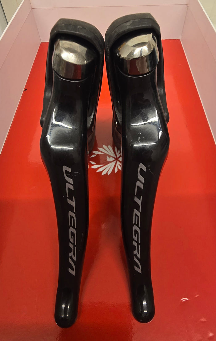 Ultegra R8000 shifters rim brake