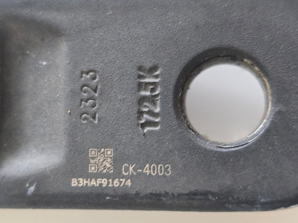 Fsa crank with threaded BB