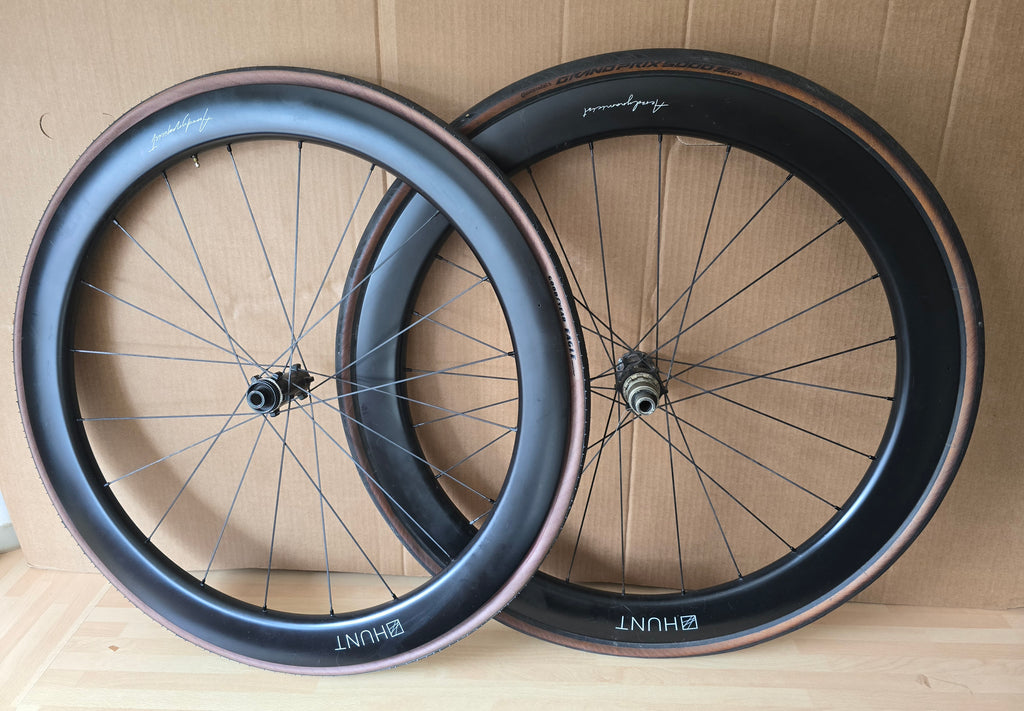 Hunt aerodynamicist wheelset carbon