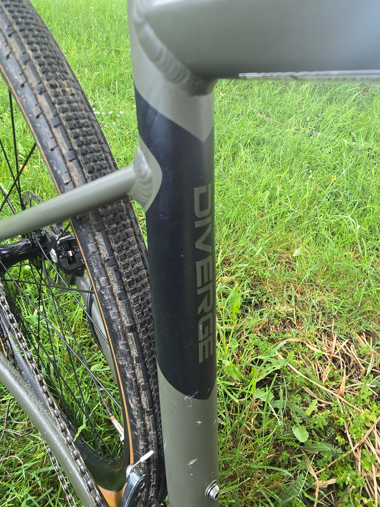 Specialized diverge gravel bike