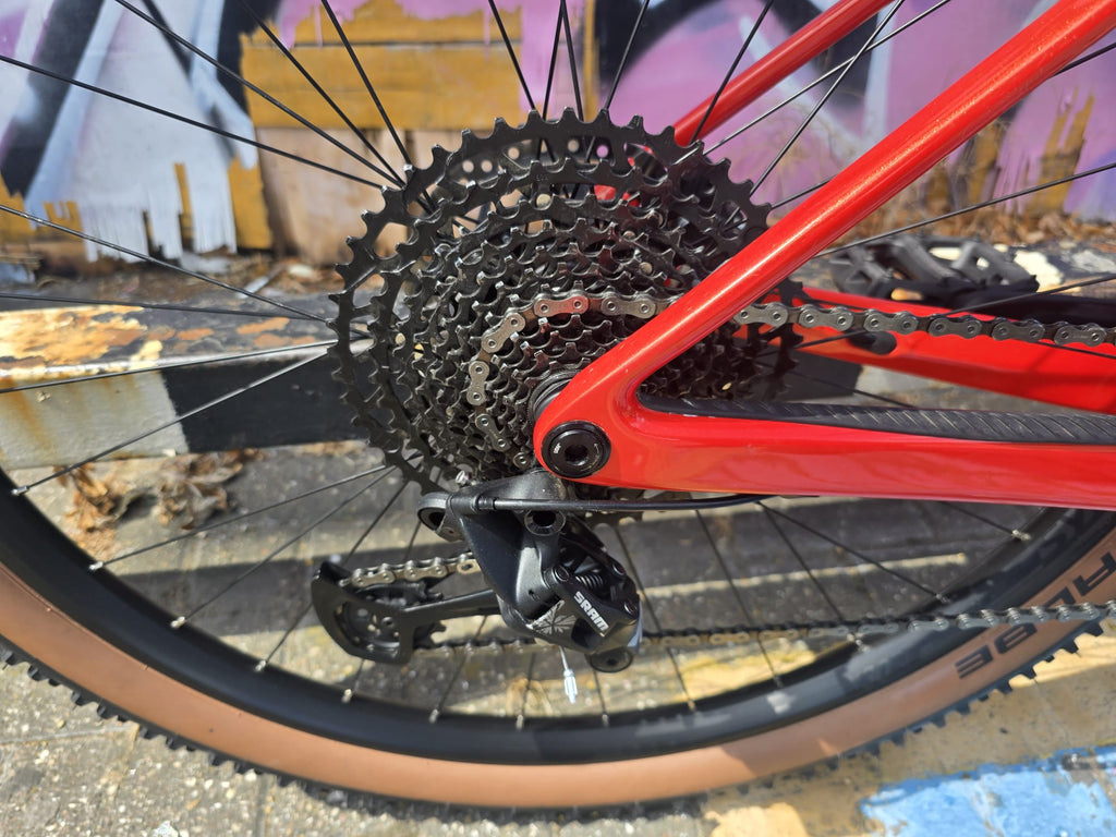 Scott Scale 940 carbon, Red, Large