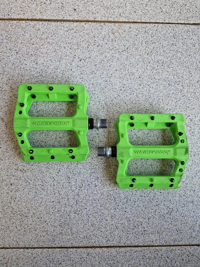 Nukeproof Neutron EVO Flat Pedals