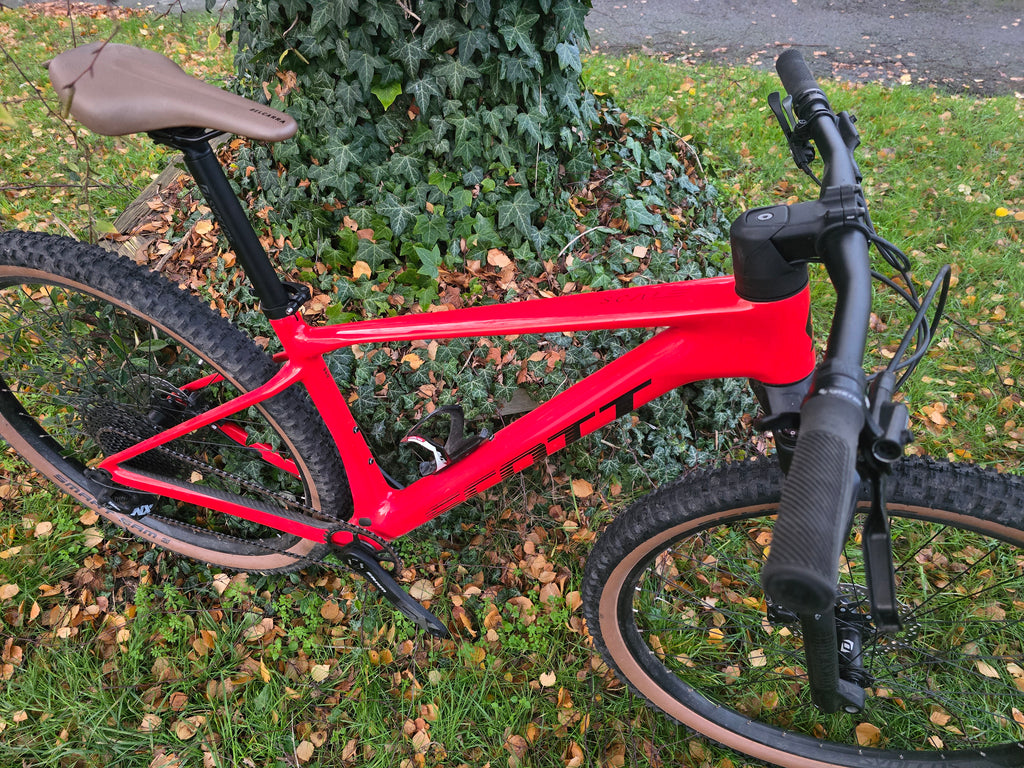 Scott scale 940 2024 M carbon