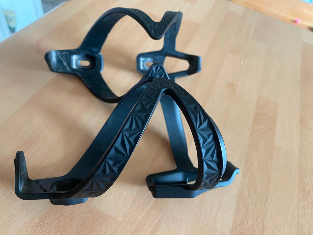Supacaz bottle cages pair black