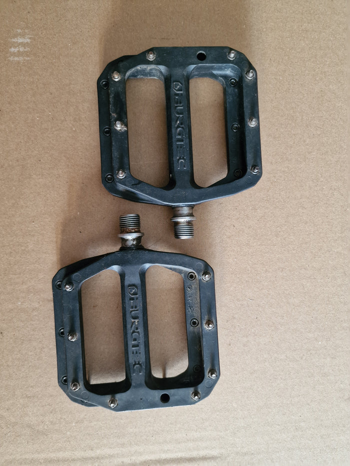 Burgtec COMPOSITE PEDALS