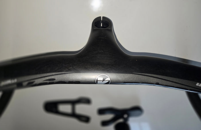 Metron 5D carbon integrated handlebars