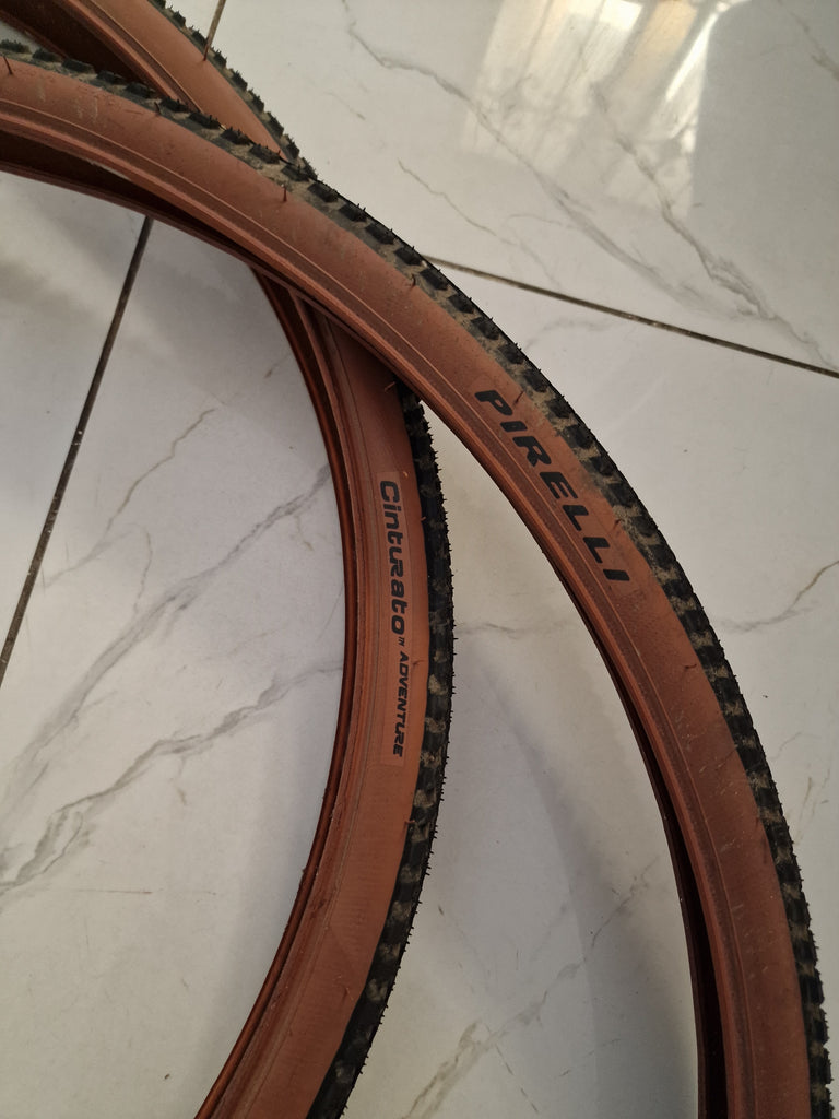 PIRELLI Gravel Tyres Cinturato Adventure - 700x40c, black/dark tanwall